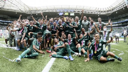 Fim da piada: Palmeiras atropela o Santos e conquista o inédito título da Copinha