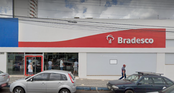 Agncia do Bradesco de OC suspende atendimento ao pblico devido a caso de Covid