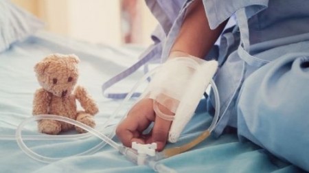 Criança de 4 anos internada após contrair Covid-19 em Tupã, responde bem ao tratamento