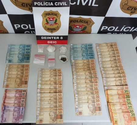 Polícia Civil intercepta e prende traficante a caminho da entrega de droga em estacionamento de shopping center em Presidente Prudente