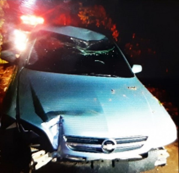 Motorista � preso em flagrante por embriaguez ao volante ap�s bater em placa de sinaliza��o