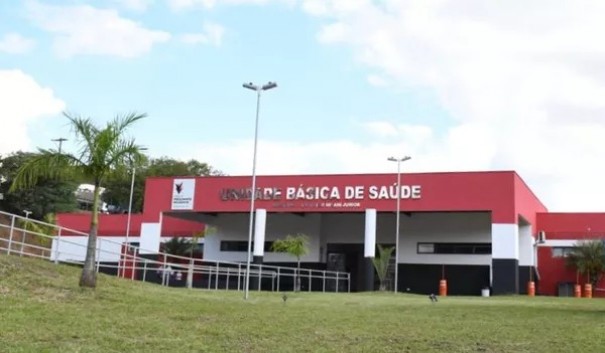 Homem condenado por estupro � preso em flagrante por importuna��o sexual de mulher � espera de atendimento m�dico em unidade de sa�de