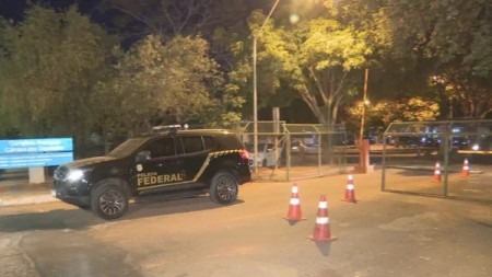 PF vai à Câmara após falha na votação da 'PEC Kamikaze'