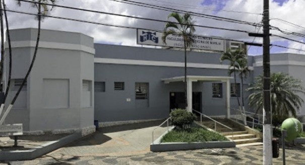 Crian�a atropelada por van na zona Norte de Mar�lia morre no HMI