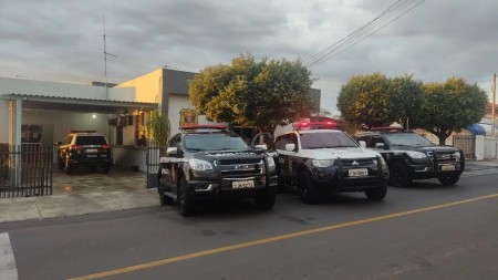 Polícia Civil faz operação de repressão ao tráfico de drogas, duas pessoas foram presas