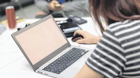 Estágios com bolsa-auxílio de até R$ 1.212 são oferecidos para estudantes do Oeste Paulista