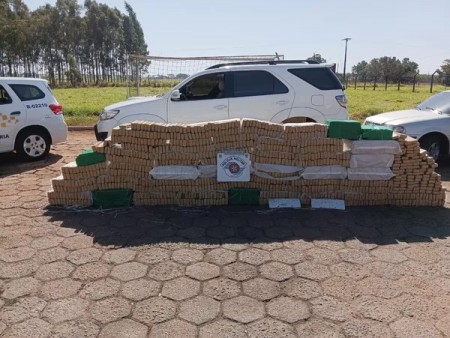 Em ação conjunta, policiais militares apreendem carga de mais de 1 tonelada de maconha em Pirapozinho