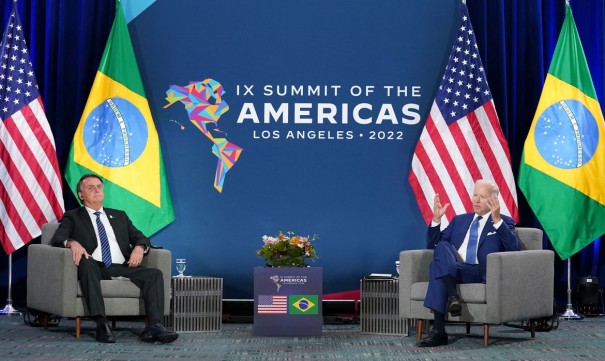 Presidentes Bolsonaro e Biden fazem reunio bilateral nos EUA