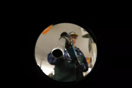 Falta de diesel na Argentina deixa setor de combustíveis em alerta no Brasil