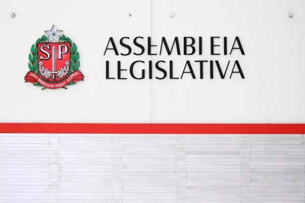Alesp aprova projeto que regulariza posse de terras p�blicas; oposi��o diz que texto � 'inconstitucional'