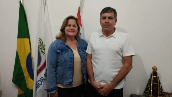 SALMOURO: Prefeita recebe proprietrio da Portage empresa de confeco de roupas de Adamantina
