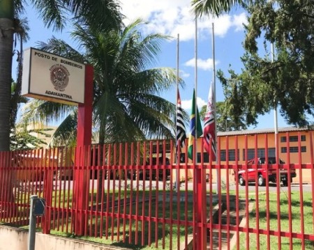 Pelotão do Corpo de Bombeiros de Adamantina recebe Unidade de Resgate