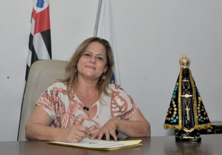 Prefeita Sônia Gabau fala sobre sua administração e conquistas visando a melhoria de Salmourão