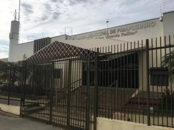 Com cargos para diversas escolaridades, concursos e processos seletivos oferecem vagas no Oeste Paulista