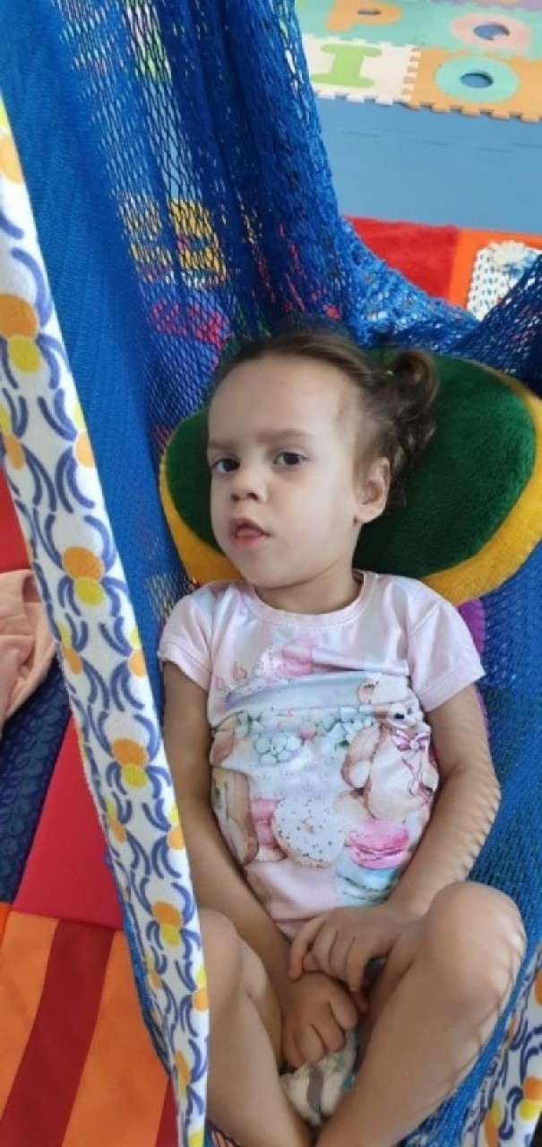 Caso Ayla: Garotinha com paralisia cerebral volta a ter iseno no pagamento dos pedgios da Eixo-SP