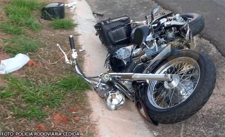Motociclista de 49 anos morre em acidente na SP-425, em Martinópolis
