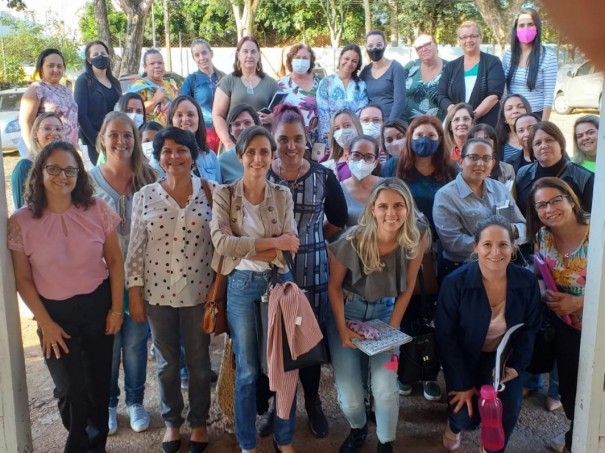 Diretores de Ensino de Osvaldo Cruz participam de orientao tcnica em Adamantina