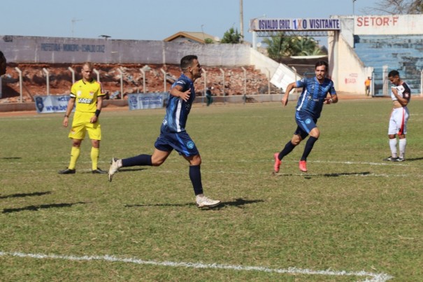 Em retorno ao Breno, Osvaldo Cruz vence e afunda a Santacruzense no Grupo 2 da Segundona
