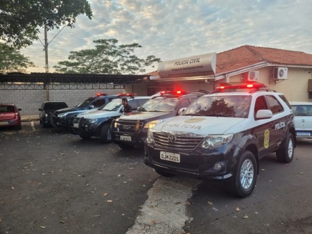 Polícia Civil deflagra operação e prende três suspeitos de participação de homicídio ocorrido na Vicinal Ouro Verde  Panorama