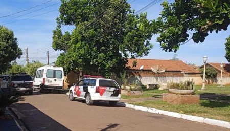 Homem é assassinado a facadas em residência em Nantes; suspeito acaba preso em flagrante e confessa o crime