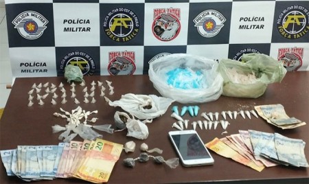 PM prende dois indivíduos e apreende cocaína, maconha e crack em Tupã