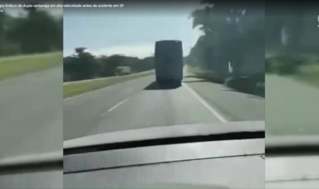 Homem que filmou ônibus de Conrado e Aleksandro em alta velocidade afirma que planejava avisar a dupla sobre a condução do motorista na rodovia. 