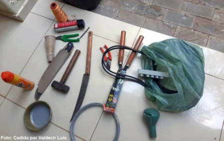 Polícia Militar recupera objetos abandonados no centro de Bastos