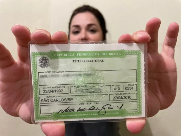 Saiba como transferir online o ttulo de eleitor e veja prazo para regularizar a tempo de votar em 2022