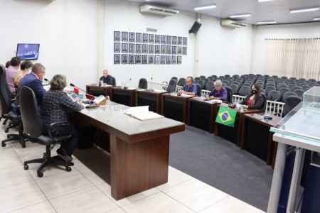 Câmara de Osvaldo Cruz aprova projetos do Executivo em Sessão Extraordinária 
