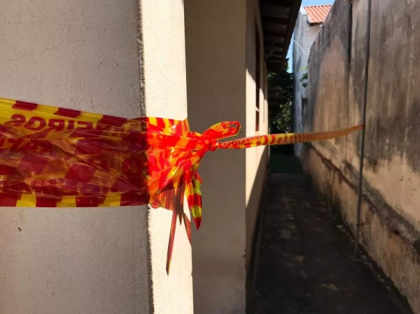 Homem  encontrado morto no quintal da prpria casa em Adamantina
