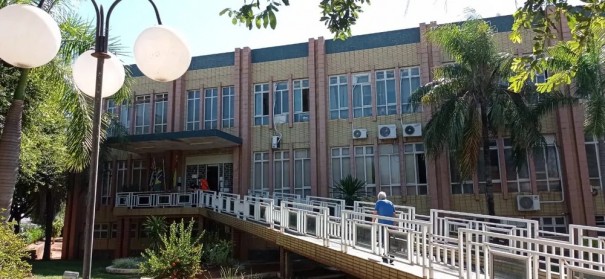 Prefeitura de Dracena abre concurso pblico para contratao de mdico veterinrio, motorista e nutricionista