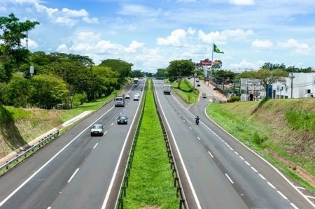 Obras de manutenção na SP-270 exigem mudanças no tráfego de veículos por três meses em Presidente Prudente