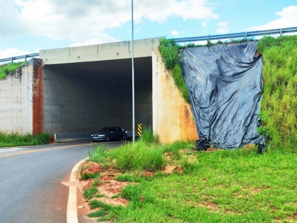 FLRIDA: Problemas no trevo na SP-294 recebe crticas em sesso da Cmara Municipal