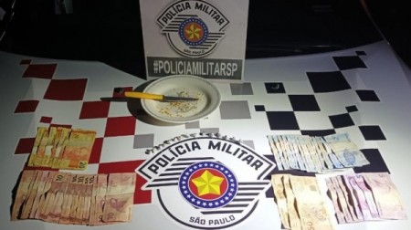 Em Adamantina, PM prende homem por tráfico de drogas e apreende pedras de crack prontas para a venda