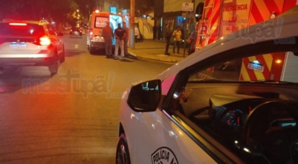 Motociclista fica ferida em acidente no centro de Tup�