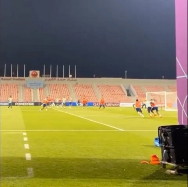 Escala��o da Sele��o: visitante flagra Vini Junior de titular e Fred na reserva em treino fechado