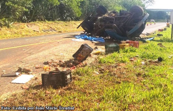 Motorista fica ferido em acidente na SP-383, entre Queiroz e Hercul�ndia