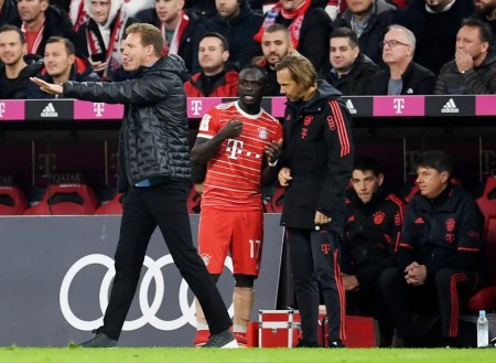 Bayern diz que Mané fará novos exames e não confirma astro fora da Copa do Mundo