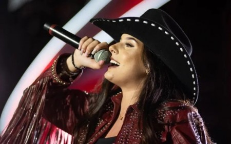 RINÓPOLIS: Rodeio acontece no próximo mês com grandes shows