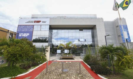 Gabaritos do Enem serão divulgados hoje