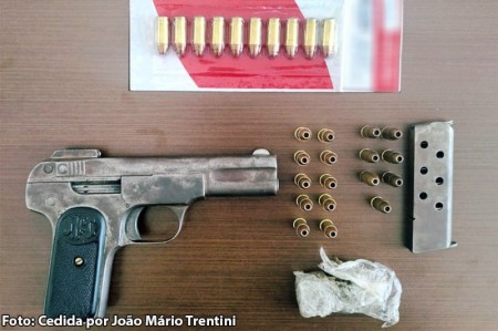 Polícia militar de Tupã surpreende indivíduo com arma de fogo