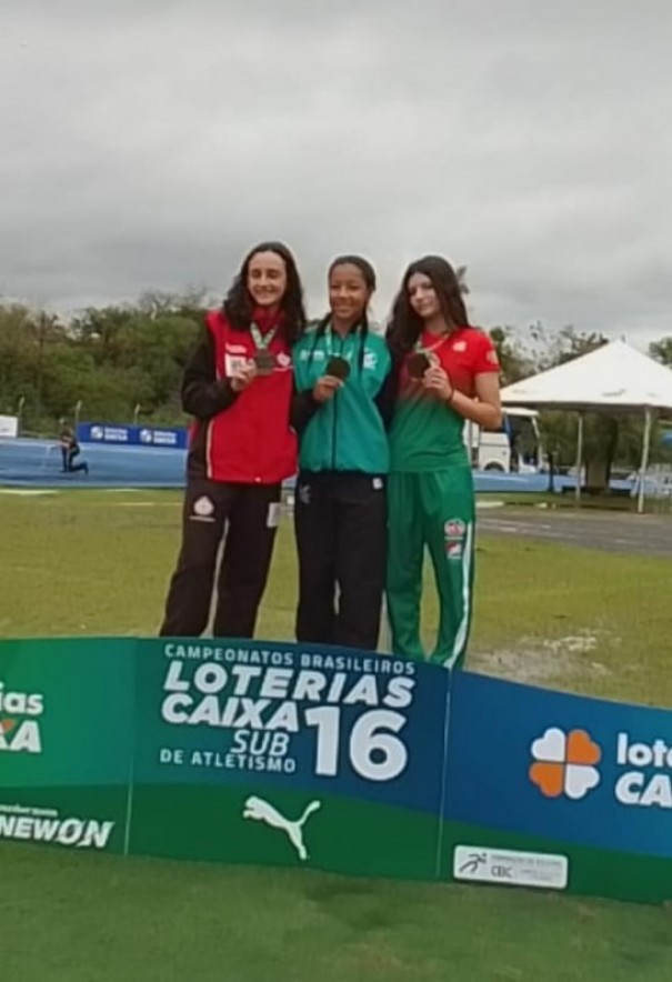 Atleta osvaldocruzense Laura Fernanda sagrou-se Campe Brasileira de Atletismo Sub-16