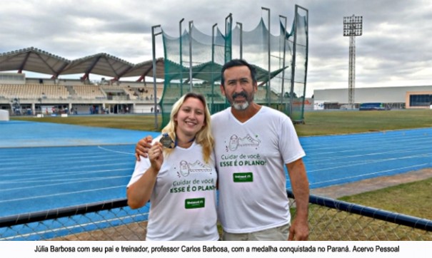 Atleta adamantinense  vice campe paranaense no lanamento do disco