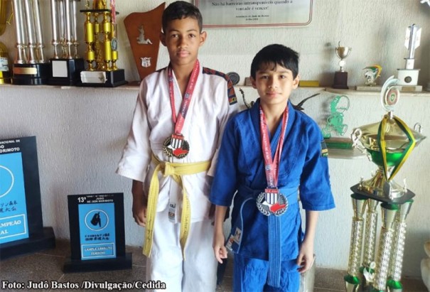 Atletas de Bastos so campeo e vice no paulista de Jud e conquistam vaga para o Brasileiro 