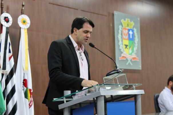 Cmara de Osvaldo Cruz discute sobre atendimento peditrico no municpio