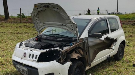 Morador de Marília fica ferido na SP 294 em Parapuã