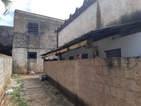 Adolescente e criança vítimas de incêndio em residência em Presidente Venceslau têm morte encefálica constatada no HR