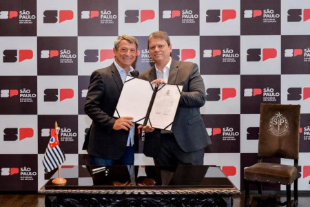 JunqueirÃ³polis: ConvÃªnio garante R$ 700 mil do Governo do Estado para ampliaÃ§Ã£o da iluminaÃ§Ã£o de led no municÃ­pio