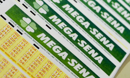 Mega-Sena acumula e sortearÃ¡ R$ 550 milhÃµes na Mega da Virada