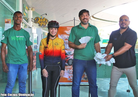 Campanha Hiper cliente feliz - 62 anos: terceiro sorteio de vales-compras Ã© realizado no auto posto cocipa de InÃºbia Paulista